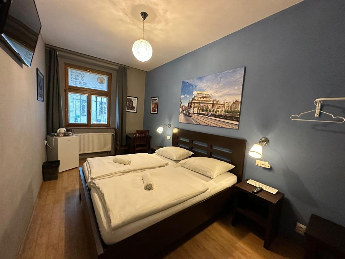 Central Studios Hotel Praga