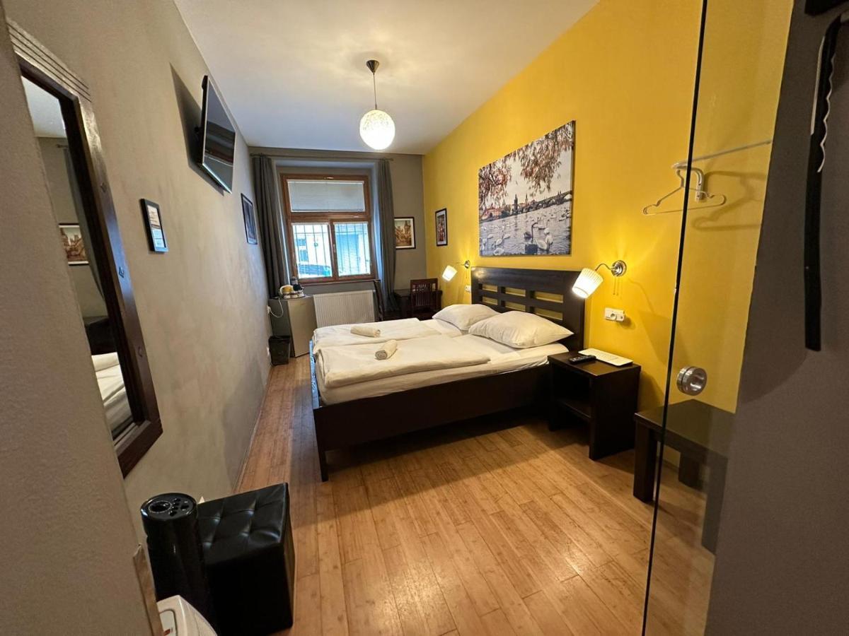 Central Studios Hotel Praga